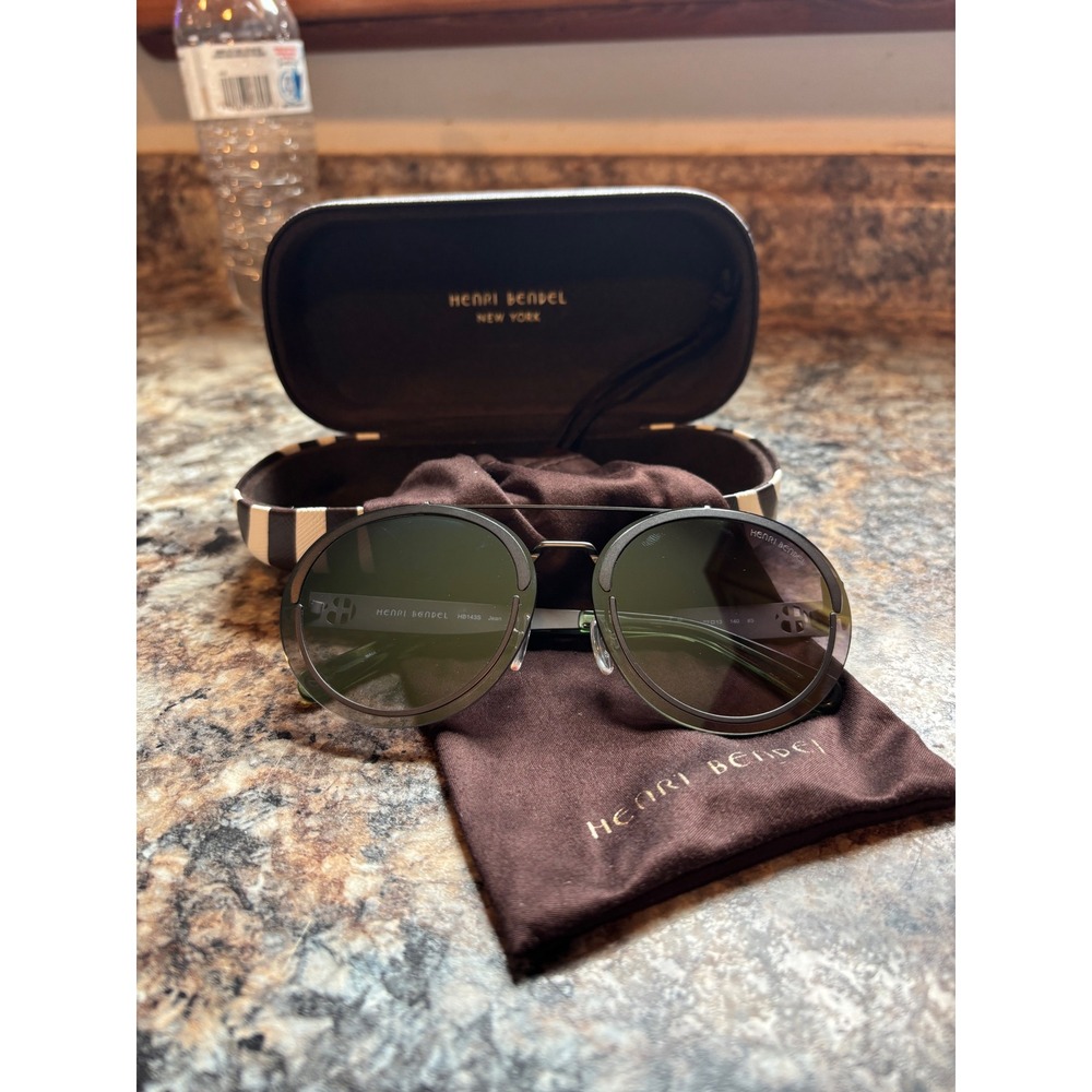 Henri Bendel Jean Round Sunglasses HB1435 Green Gray Gradient Lens 55-13-140